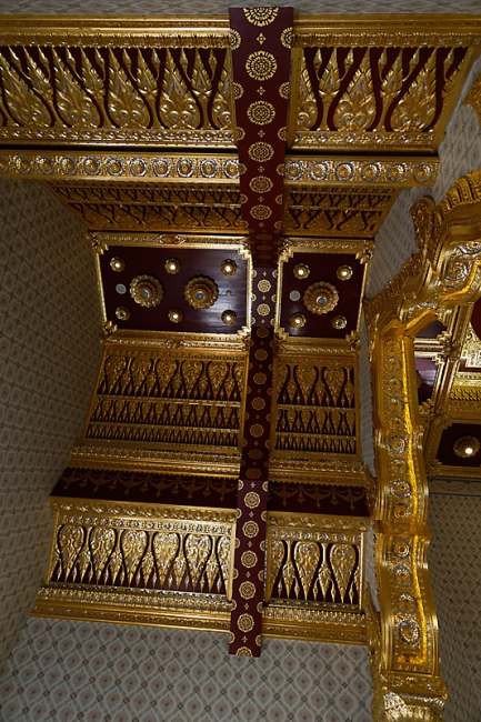 Wat Traimitr-NOV13-012